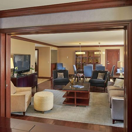 Hilton Raleigh North Hills Hotell Inreriör bild